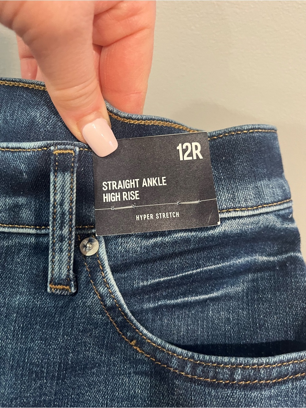 ✨ NWT EXPRESS High Rise Straight Ankle Jeans ✨